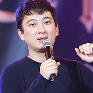 谢娜怒斥流产谣言获丈夫张杰力挺，娱乐圈421页内幕资料曝光明星真实生活