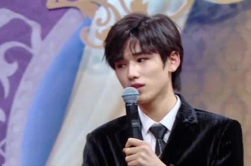 51吃瓜网揭秘娱乐圈明星背后真相