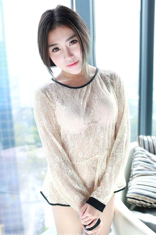 娱乐圈瓜田探秘：现场吃瓜与明星幕后故事全解