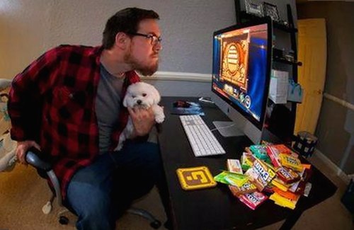 黄子韬：娱乐圈吃瓜风云里的独特存在