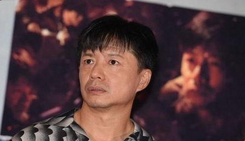 娱乐圈爱情与八卦的时间线：从甜蜜到现实，吃瓜直播的新玩法