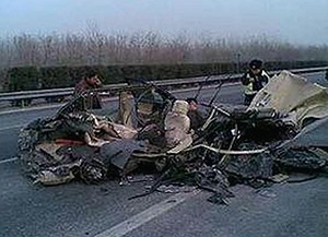 整形消费升级：普通人如何通过手术逆袭成当红明星？